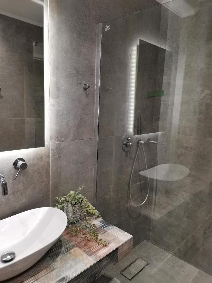 Historic Center Luxury Studio Apartment Athen Eksteriør bilde